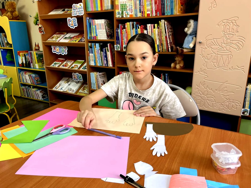 Мультстудия «Любознайка» поздравляет с 8 марта Мультстудия «Любознайка» поздравляет с 8 марта