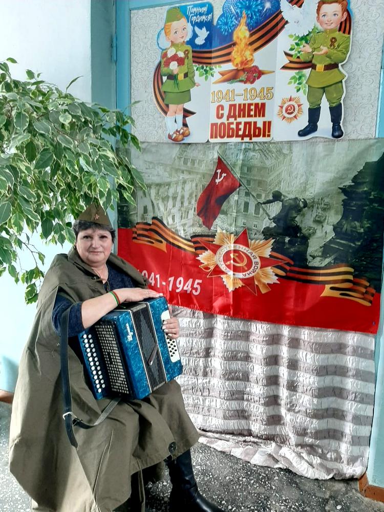 На фронтовом привале