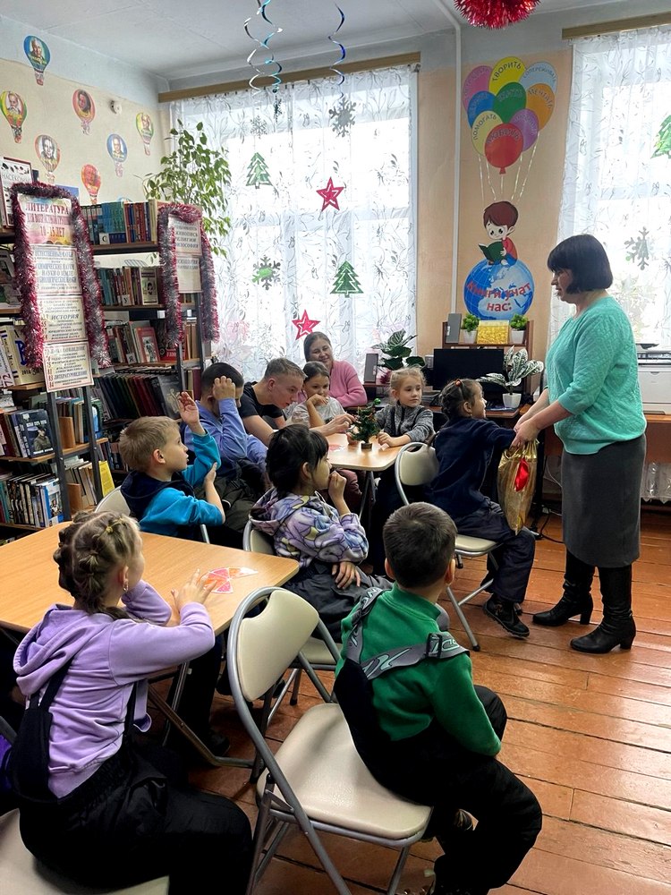 Литературно-игровой час «Волшебные истории Нового года»